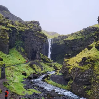 Island_Kvernufoss01